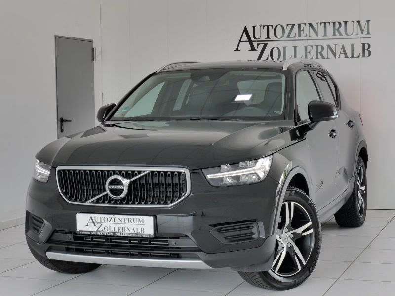 Volvo XC 40 Momentum Pro 2WD *1.HAND*KAMERA*NAVI*LED*