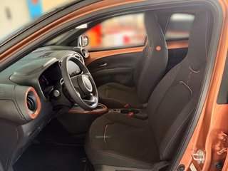 Toyota Aygo X Hybrid Teamplayer + Technik Paket - foto 11