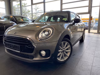 MINI Cooper Clubman Year-old for sale