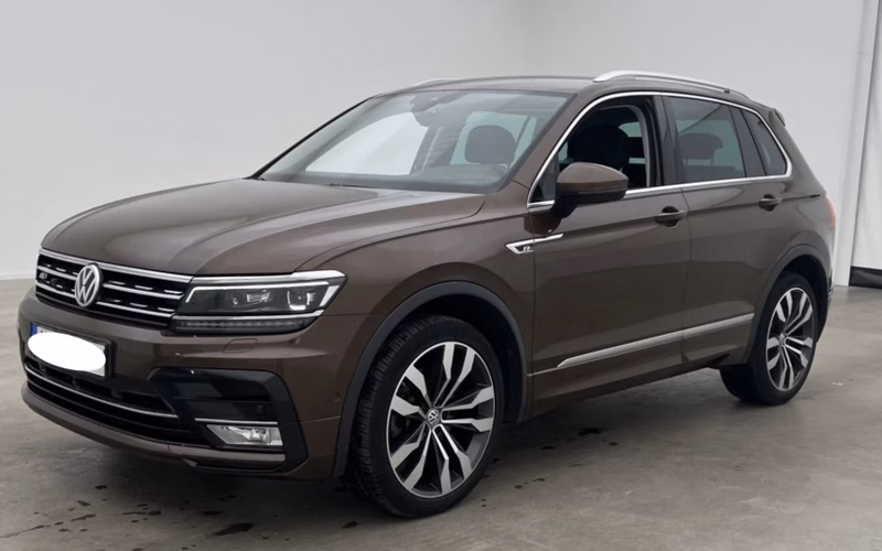 Volkswagen Tiguan Highline 4Motion R-LINE VRT-COCKPIT KAMERA