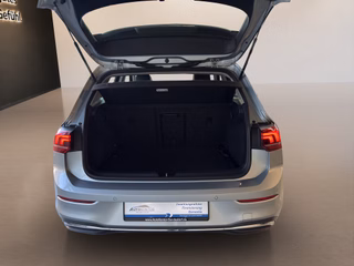 Volkswagen Golf VIII 2.0 TDi Autom Style LED Kamera Virtual ACC - photo 4