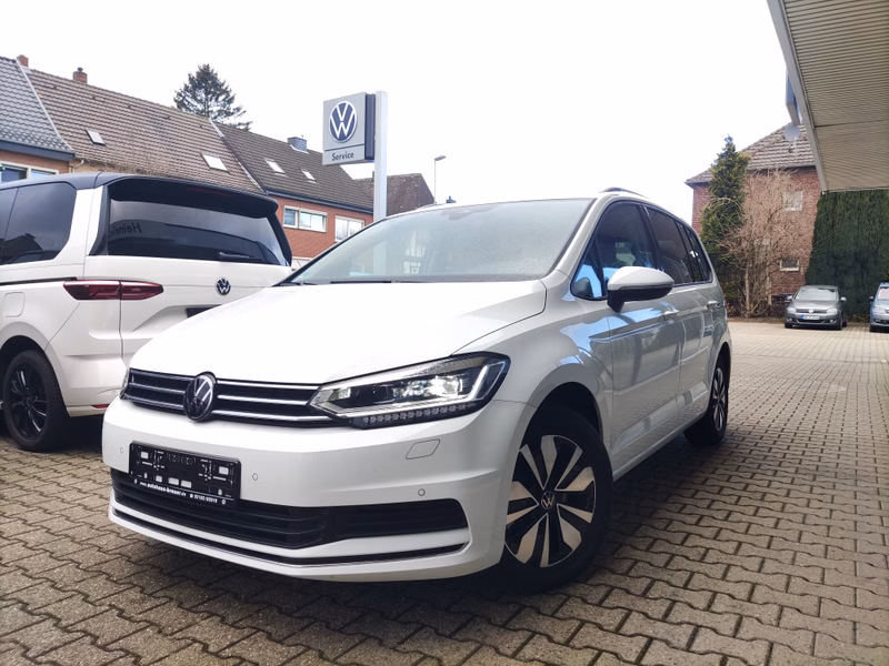 Volkswagen Touran "Move" AHK,GJR,APP,KAM,ACC,Matrix,7-Sitze