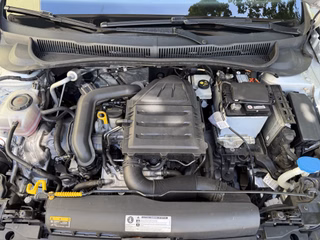 Volkswagen Polo VI Comfortline Automatik - foto 32