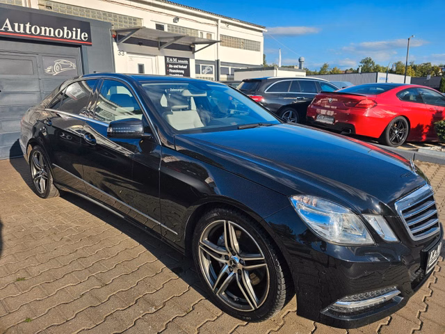 Mercedes-Benz E 250 Limousine*AVANTGARDE*NAVI*XENON*PDC*SHZ* - bilder 2