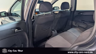 Opel Astra H Caravan Edition MP3+METALLIC+TEMPOMAT - bilder 21
