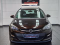 Daumennagel 2 - Opel Astra J Sports Tourer 1.Hand
