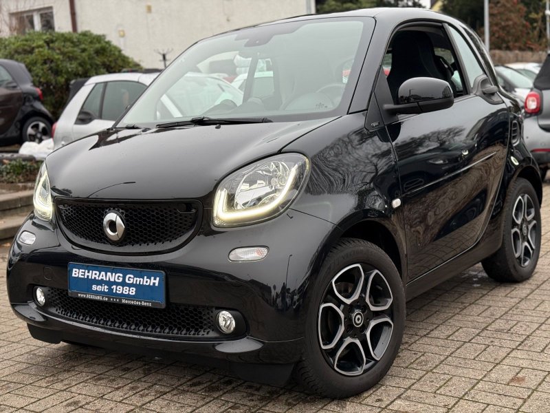 Smart ForTwo*PRIME*PANORAMA*SITZHEIZUNG*1.HAND*90PS