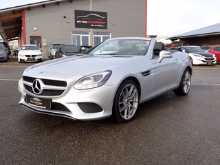 Mercedes-Benz SLC 180 Pano MB SH Gebrauchtwagen Kaufen | EZ 08/2017 | Preis 21.990 €