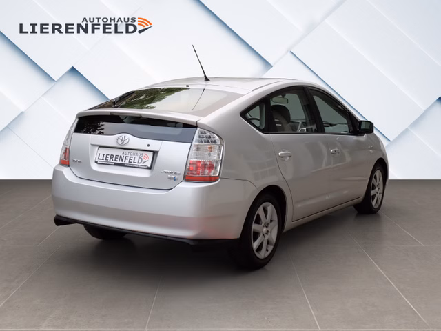 Toyota Prius  1.5 Hybrid Executive TOYOTA Scheckheft - photo 5