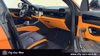 Lamborghini URUS SE AKRAPOVIC+B&O+MASSAGE+PANORAMA - bilder 30
