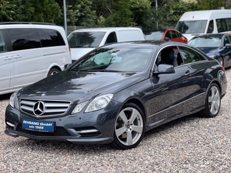 Mercedes-Benz E 250CGI Coupe AMG-SPORTPAKET*XENON*7G-AUTOMATIK