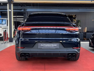 Porsche Cayenne Coupe E-Hybrid / CHRONO / ACC / PANO / LED / BOSE - foto 8