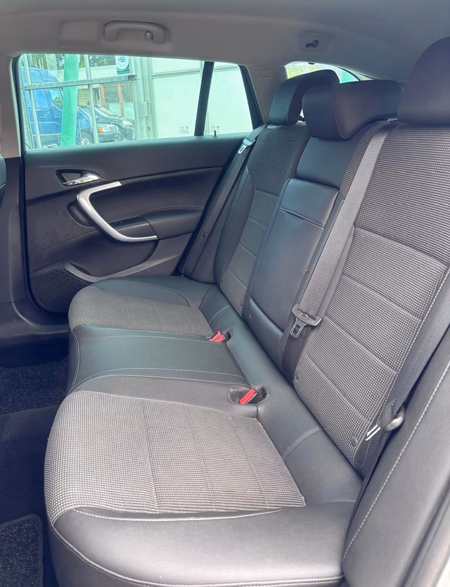 Opel Insignia 1.8 Sports Tourer Innov.  NAVI/EINPARKHILFE - foto 6
