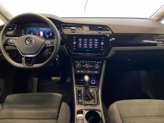 Volkswagen Touran R-LINE 1.5 TSI DSG PANO AHK 7 SITZE