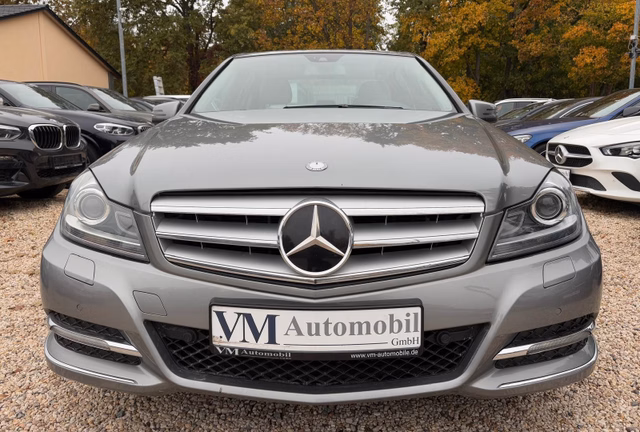 Mercedes-Benz C 350 4MATIC Pano*Memory*Kamera*ACC*StandHz. - foto 2