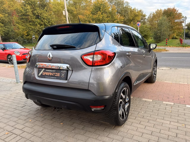 Renault Captur Luxe 1.2TCe*Aut.*Navi*Kamera*AHK*SHZ - foto 4