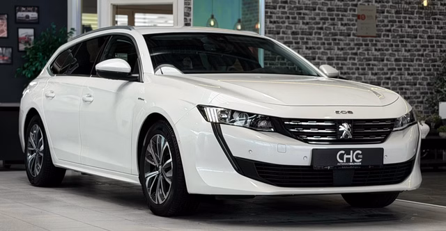 Peugeot 508 SW Hybrid 225 Allure AHK|180°KAMERA|SHZ|NAVI Gebrauchtwagen Kaufen | EZ 06/2021 | Preis 18.990 €