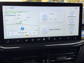 Ford Focus Turnier ST-Line ACC Navi CAM PDC LED - bilder 22