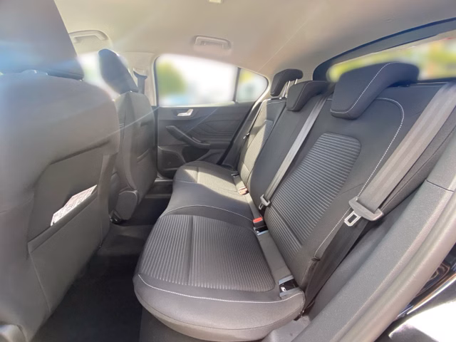 Ford Focus Titanium Edition +Winterpaket+GJR - bilder 10