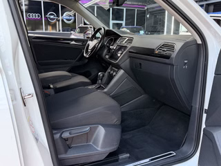 Volkswagen Tiguan Sound BMT ACC / Start-Stopp / LED / 4Motion - foto 37