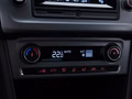 Daumennagel 15 - Volkswagen Polo V ALLSTAR/PDC/SHZ/TEMP