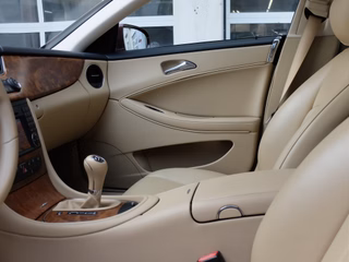 Mercedes-Benz CLS 320 CDI nur 98 Tkm - foto 10