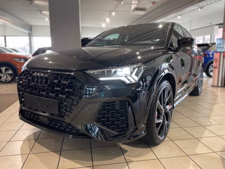 Audi RS Q3 Sportback 2.5 TFSI quattro,PANO,Spo-Abga