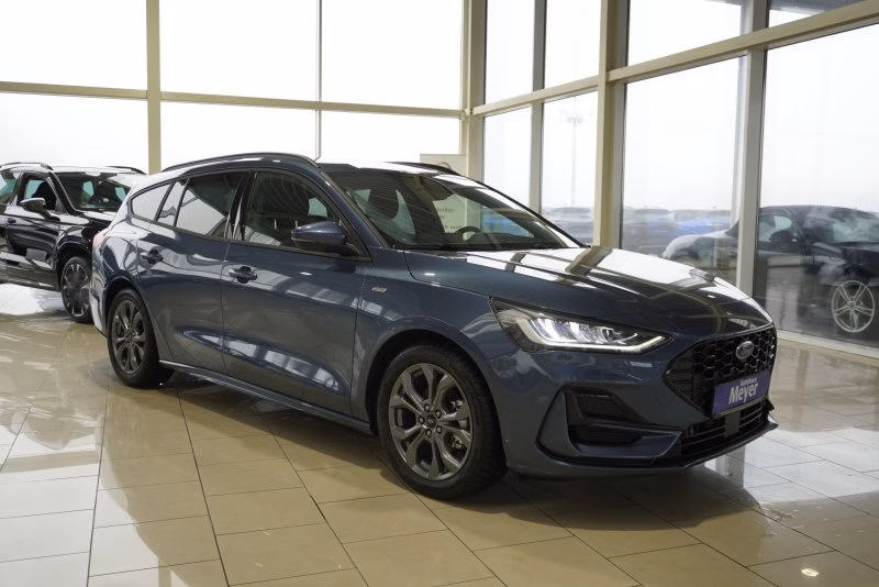 Ford Focus Turnier ST-Line X 1.0 125PS aAHK/Navi/Kamera/Winterp.  **