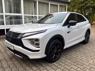 Mitsubishi Eclipse Cross/Plus Select Black Hybrid 4WD - foto 4