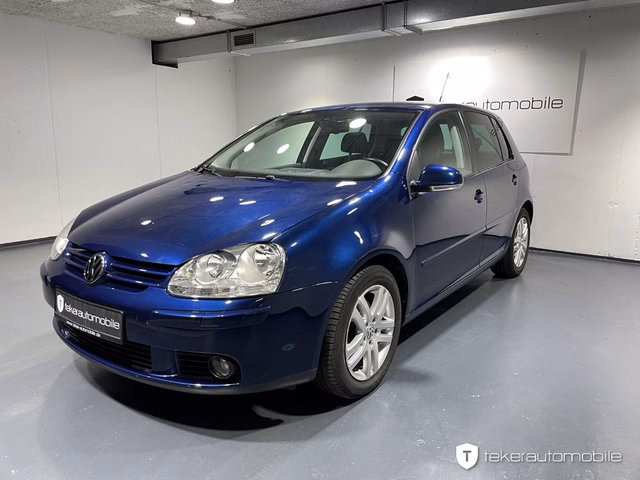 Volkswagen Golf V 1.4 Tour Edition, TÜV 07/24 Used vehicle for sale | First registration 06/2007