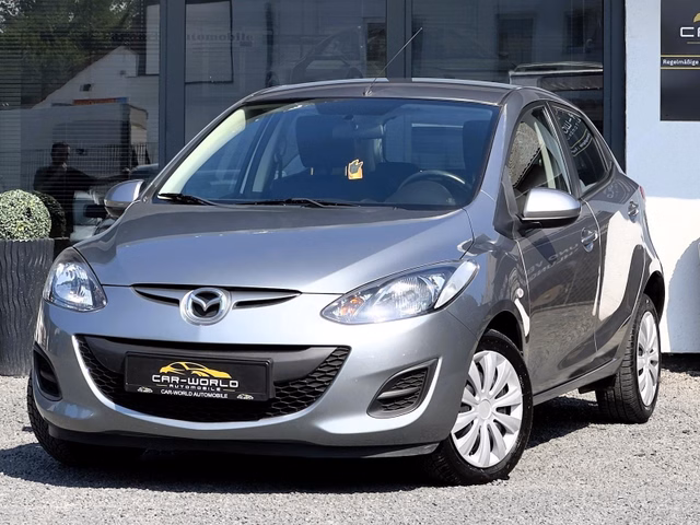 Mazda 2 1.5 Center-Line Inspektion Neu Garantie Gebrauchtwagen Kaufen | EZ 01/2014