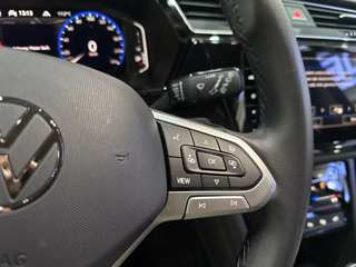 Volkswagen Touran 2.0TDI DSG 7SITZE STANDHZ SOUNDSYS CARPL. - bilder 23