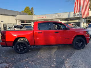 Dodge RAM Laramie Night Premium + 3 Jahre Garantie AHK + elekr. Heckklappe + Beifahrerdisplay - bilder 4