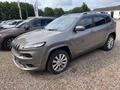 Daumennagel 3 - Jeep Cherokee Overland 4WD
