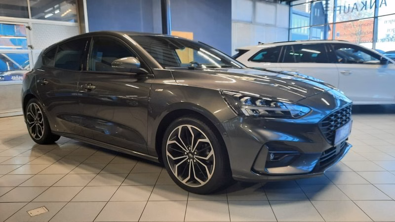 Ford Focus 1.5 EcoBoost ST-Line  LED/Navi/DAB
