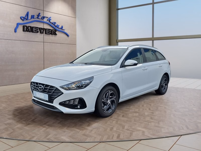 Hyundai i30 Kombi 1,5 110PS 16*Alu/Kamera/Pdc/Temp.