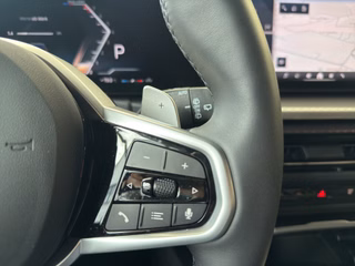 BMW 330 i xDrive M Sport Autom., LED ACC Navi Kamera - photo 10