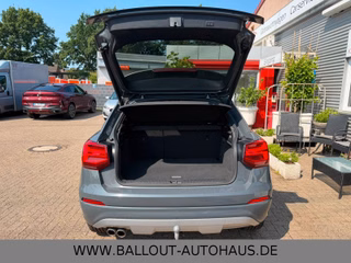 Audi Q2 35 TFSI Sport*1.HAND*S-LINE*AHK*B&O*HUD*AHK* - bilder 6