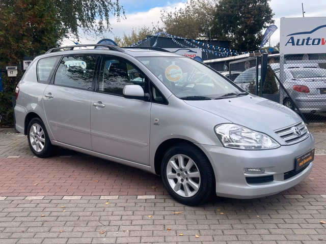 Toyota Avensis Verso 2.0*Aut.*Navi*Webasto*AHK*7x*1.HD - foto 1