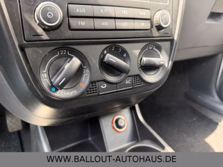 Volkswagen Fox Fresh*2.HAND*KLIMA*ISO-FIX*TÜV/AU NEU*EURO4* - foto 9
