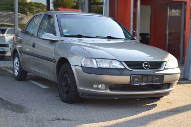 Opel Vectra 1.8 CD | Automatik | Klima | 2.Hand | Gebrauchtwagen Kaufen | EZ 10/1996 | Preis 490 €