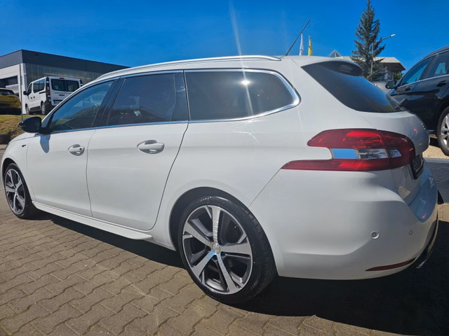 Peugeot 308 SW GT Pack*KAMERA*NAVI*LEDER*ACC*LED*SHZ*ALU - foto 5