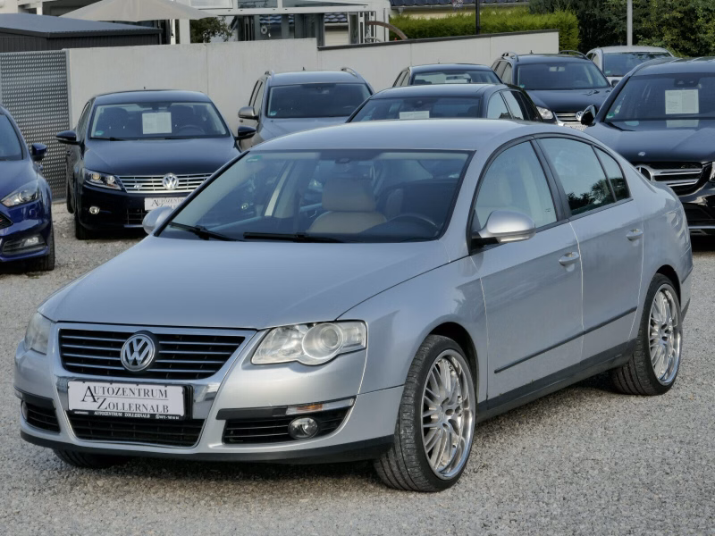 Volkswagen Passat Lim. 1.6 FSI Highline *19"-ALU*TEMPOMAT*