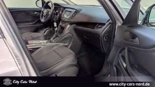 Opel Zafira C Innovation 7.SITZ+KAM+TEMPO+SHZ+LED - foto 28