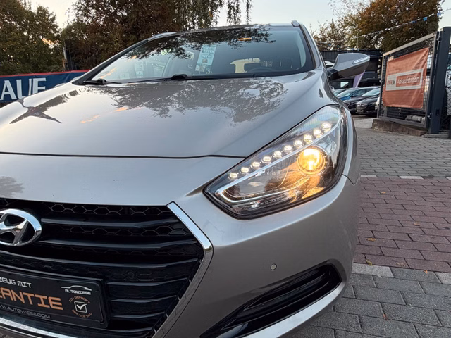 Hyundai i40CW Blue Trend 1.7CRDI*Aut.*SHZ*Temp.*PDC*EU6* - foto 10