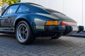 Daumennagel 45 - Porsche 911 G-Modell  PTS Tannengrünmetallic BRD Matching