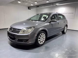 Opel Astra H 1.8 Elegance - foto 1
