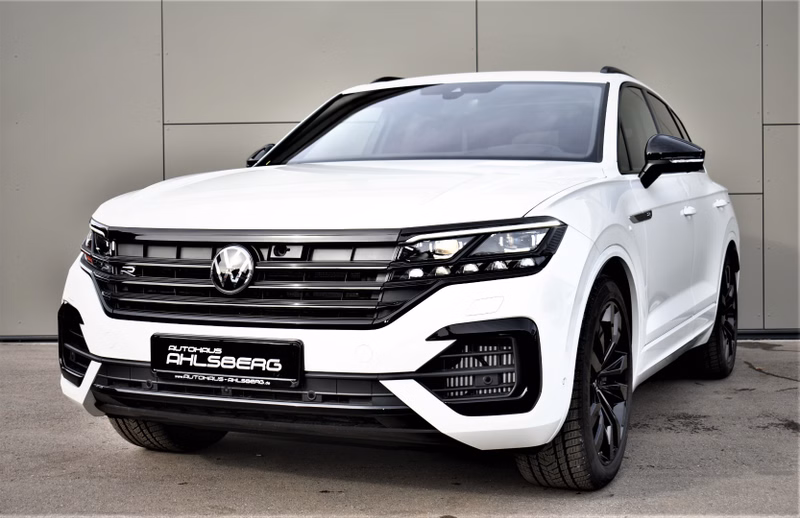 Volkswagen Touareg R DSG Hybrid Unlimted HUD AHK PANO SOFT-CLO.-360°21 Zoll