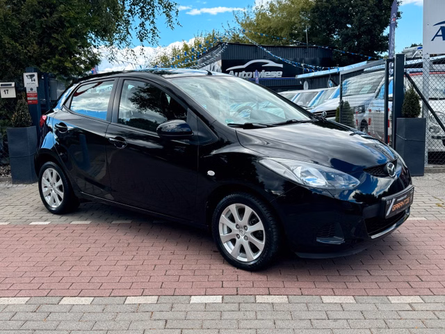Mazda 2 - foto 1