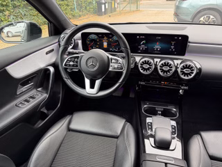 Mercedes-Benz A 200 Edition/Kamera/ - foto 18